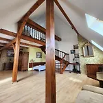 ホテル Morris Česká Lípa