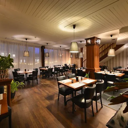 Morris Hotel 4*