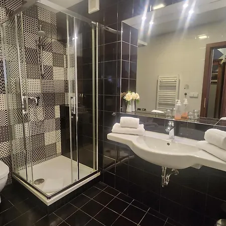 Morris Hotel 4*