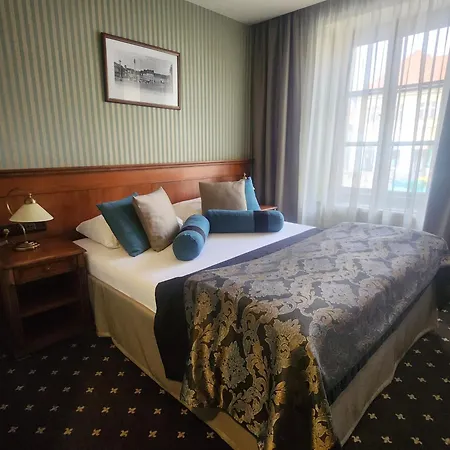 Hotel Morris