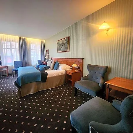 Morris 4* Česká Lípa