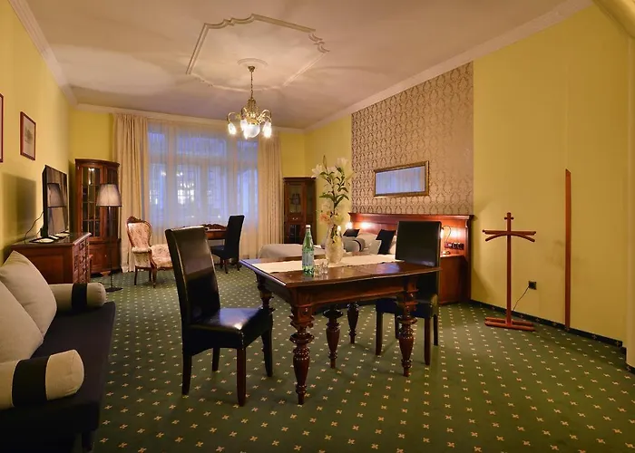 Morris 4* Česká Lípa