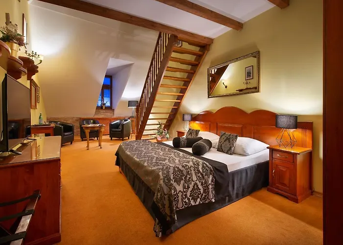 Morris Hotel 4*